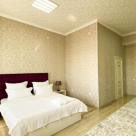 Golden Ray Hotel Turkistan Luaran gambar