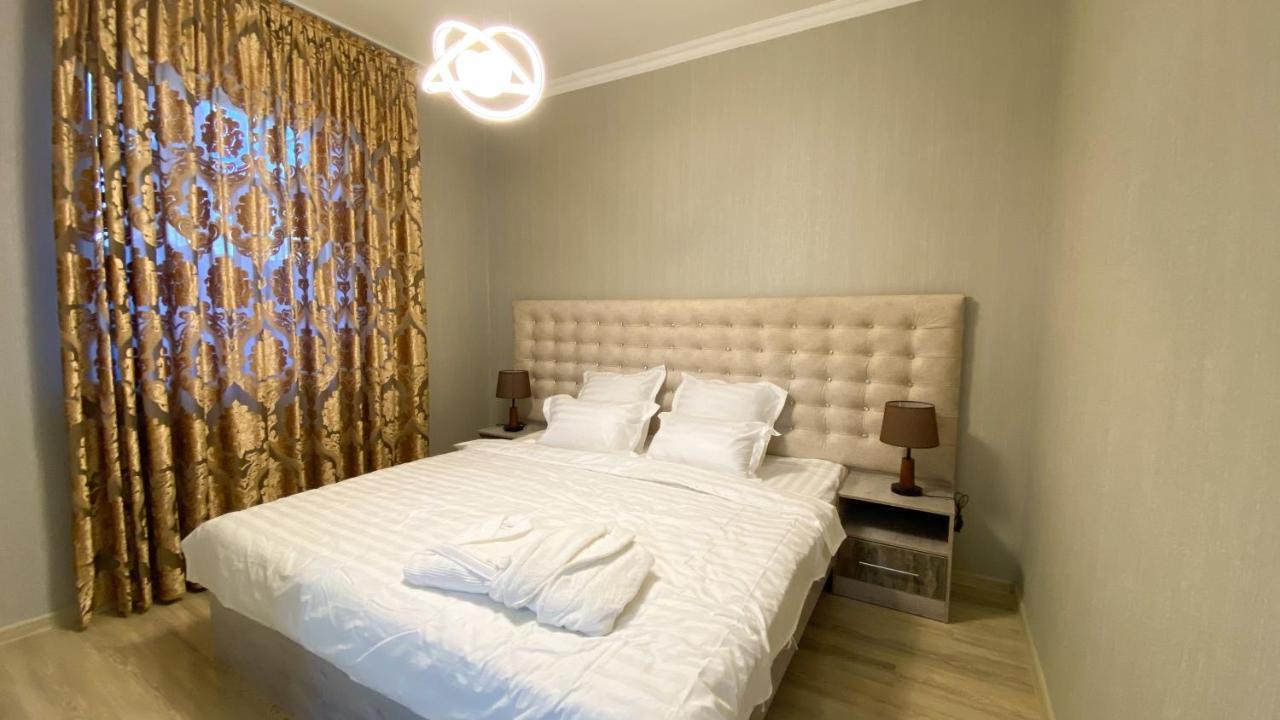 Golden Ray Hotel Turkistan Luaran gambar