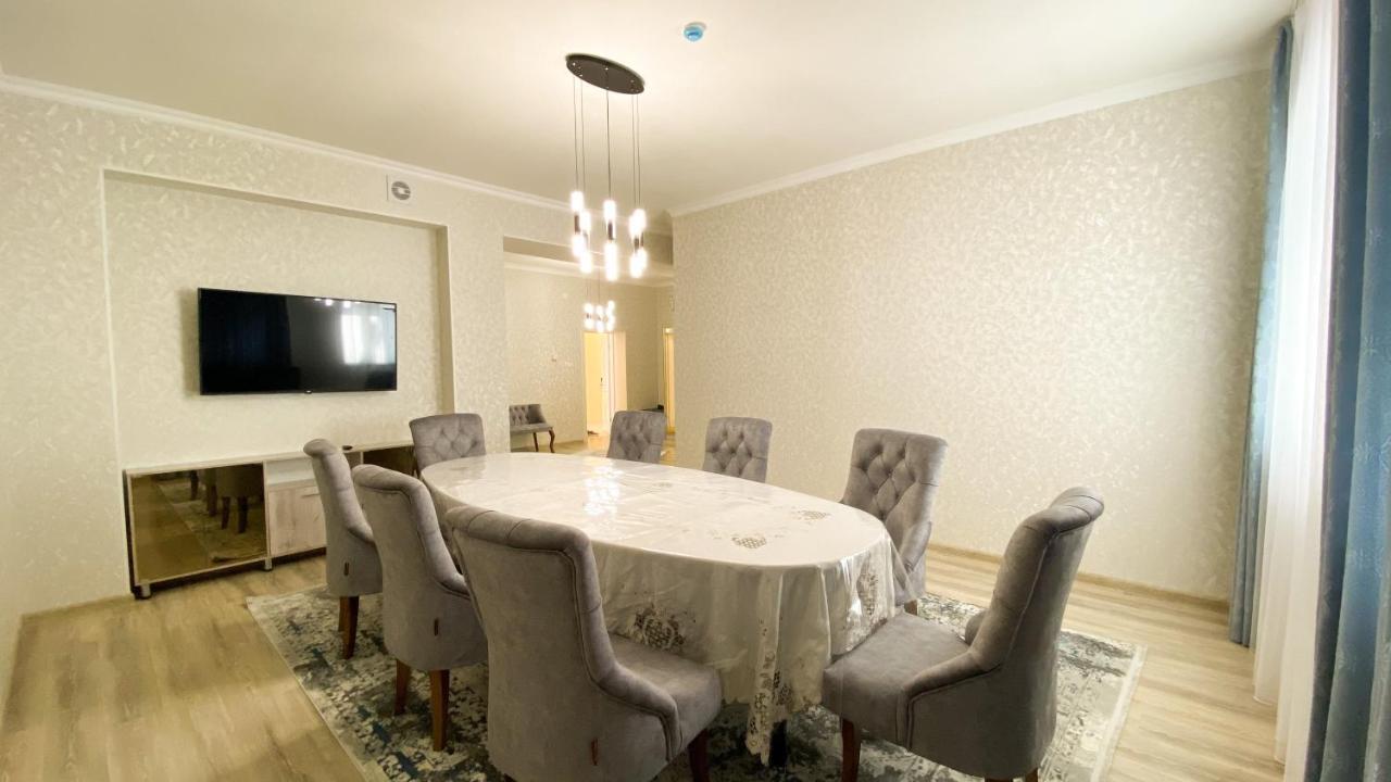 Golden Ray Hotel Turkistan Luaran gambar