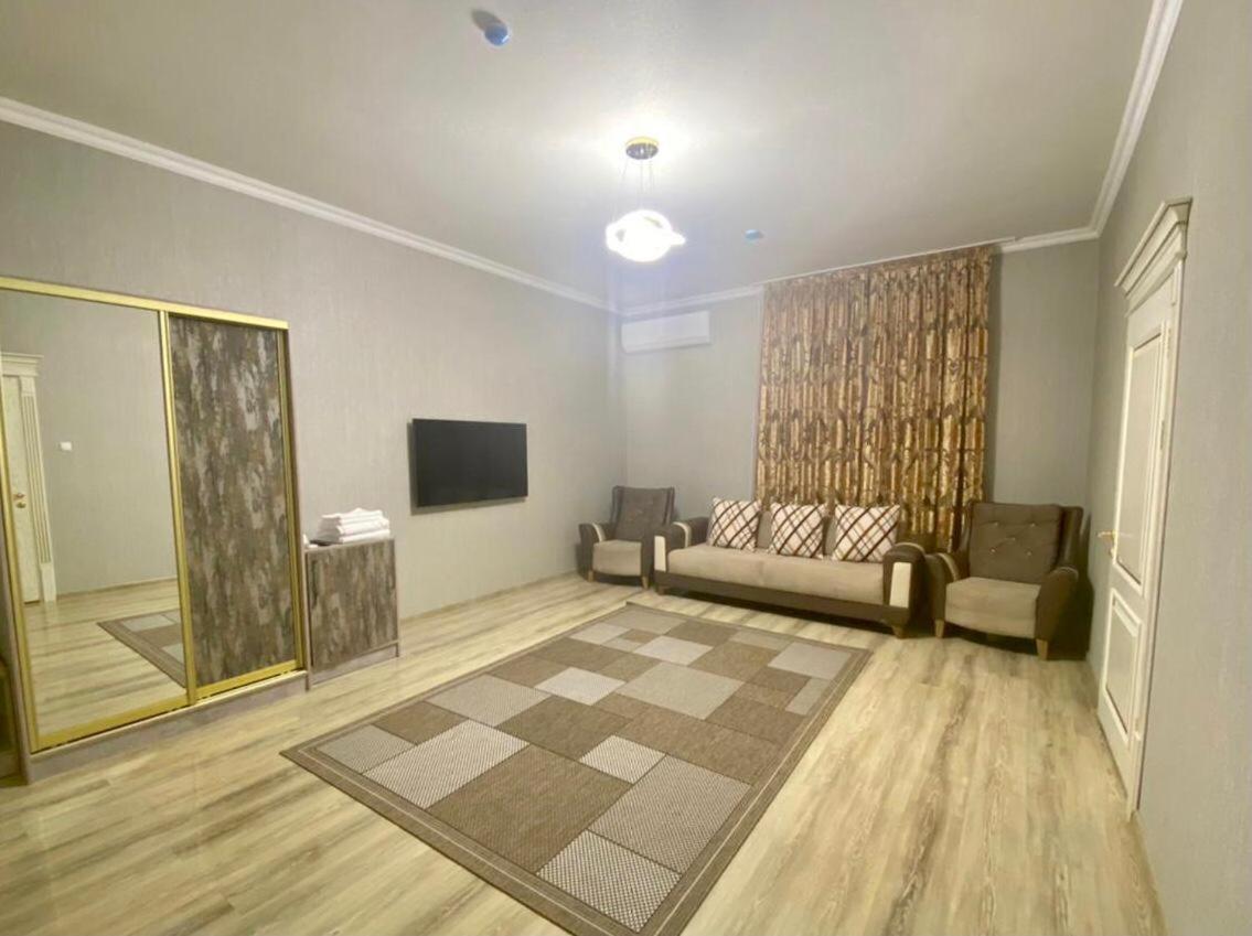 Golden Ray Hotel Turkistan Luaran gambar